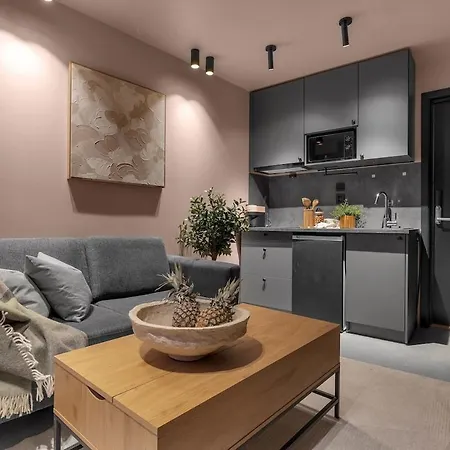 New In The Very Heart Of Apartment *